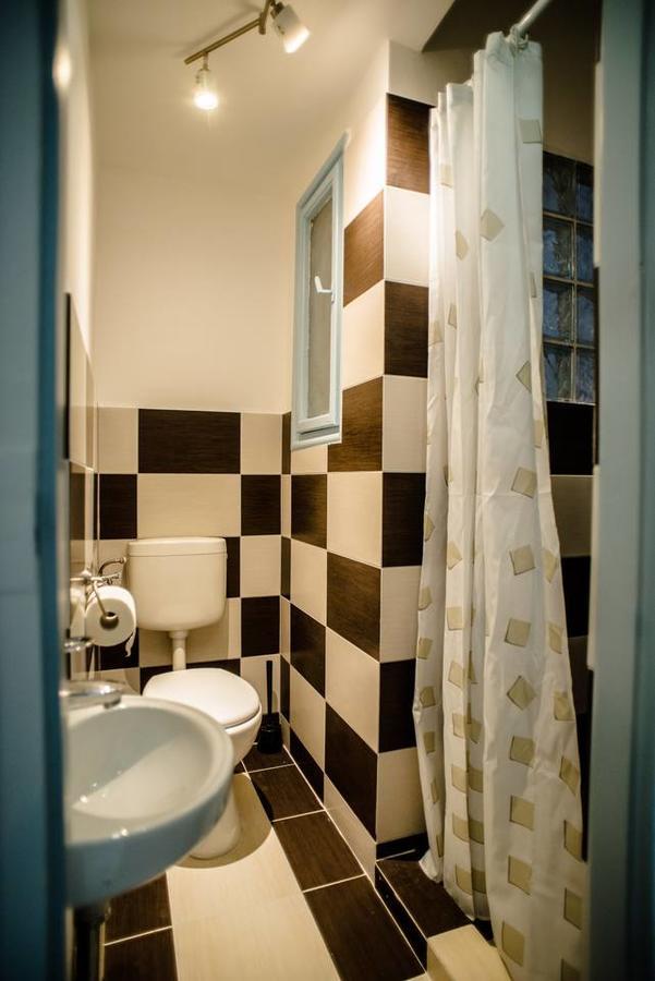 Central New Home With 3 Bedrooms, A/C And Balcony 布达佩斯 外观 照片